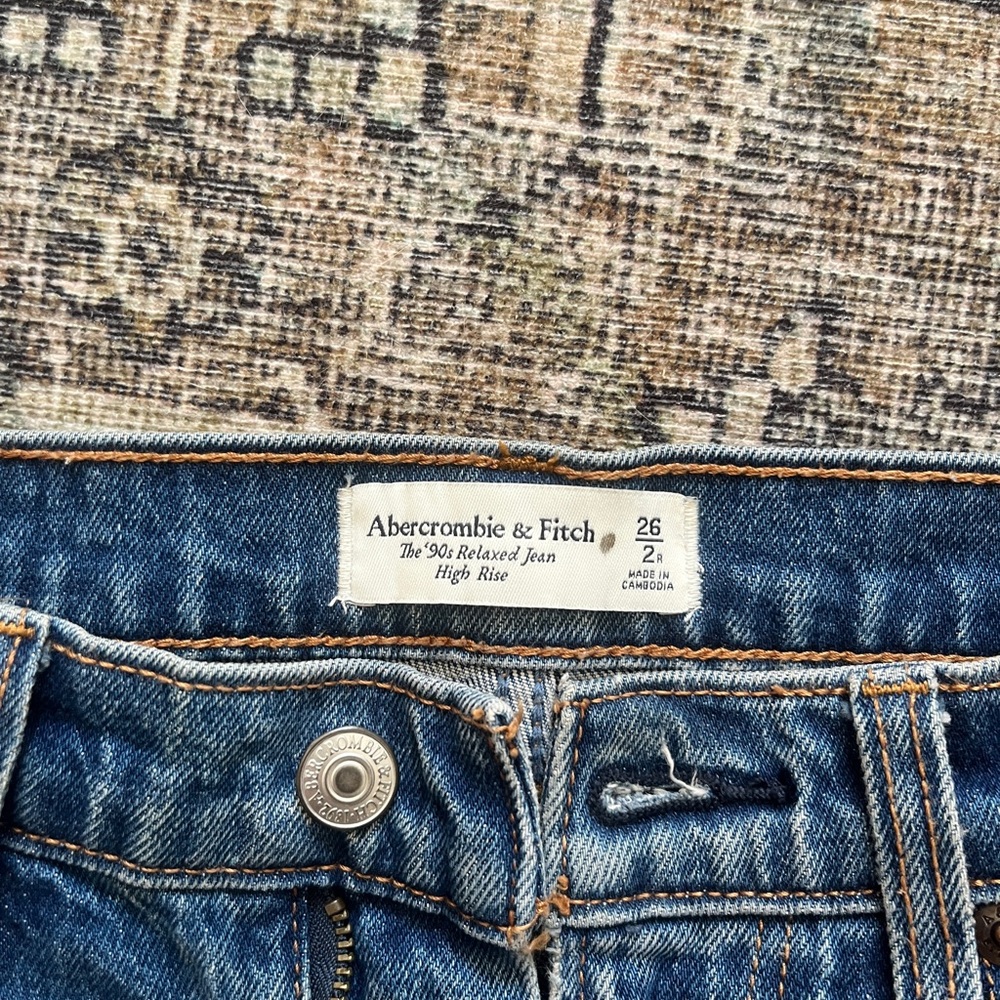 Abercrombie & Fitch Midwash Straight Leg Jeans - Blue - Picture 3 of 3